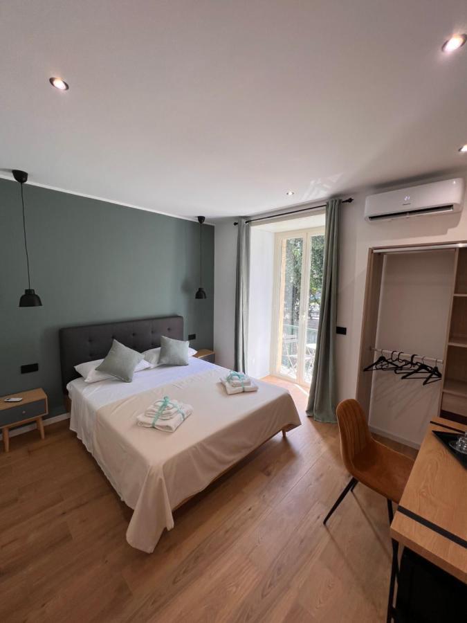 Relais Cavour Napoli Hotel Екстериор снимка