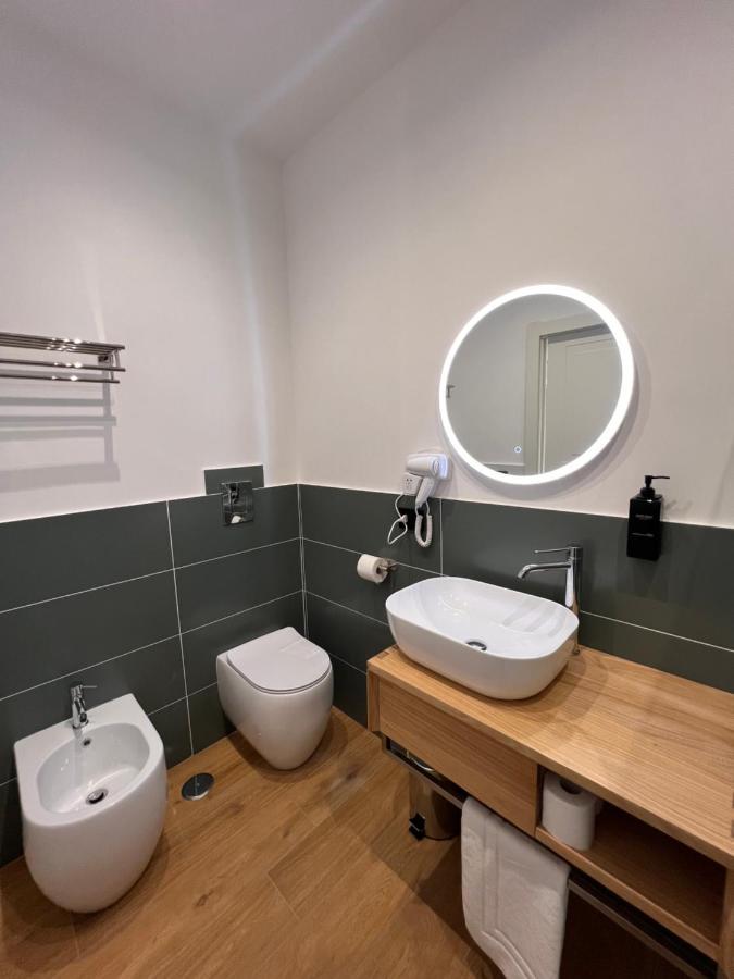 Relais Cavour Napoli Hotel Екстериор снимка